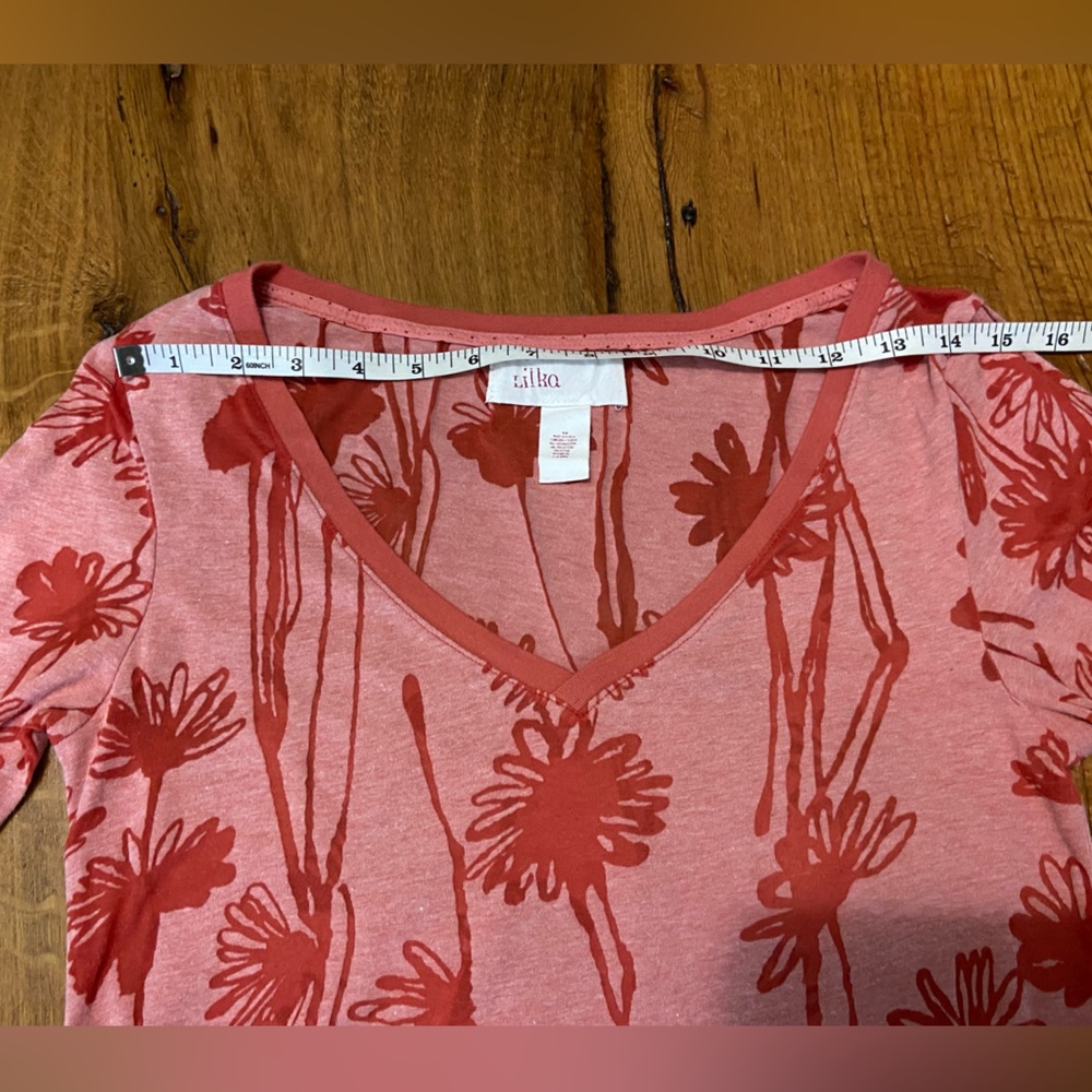 Anthropologie Lilka V-Neck Long Sleeve Red Shirt Pretty Floral Print, Sz Medium - Picture 4 of 8